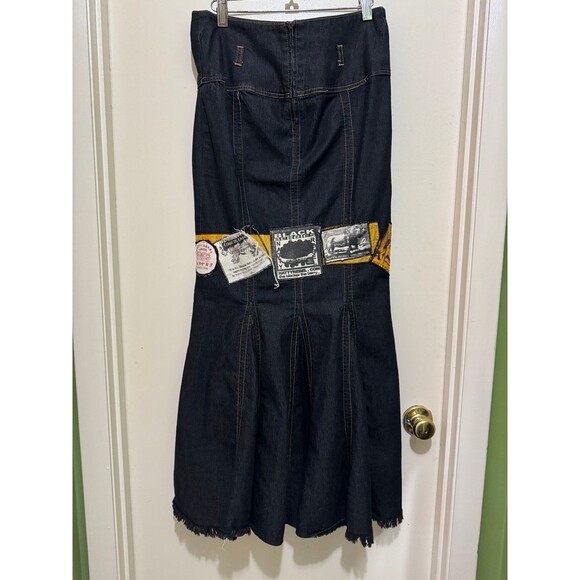 BISOU BISOU MICHELLE BOHBOT SPECIAL EDITION DENIM NATTY REBEL SKIRT size 2 - Picture 4 of 10